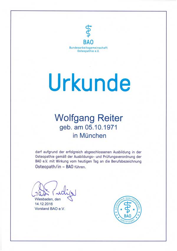 Bayern, München, München Ost, Haidhausen, Aurachirurgie: Zertifikat; Ausbildung bei: Dr. med. Mathias Künlen (Aurachirurgie);